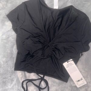 Alo yoga cropped tee